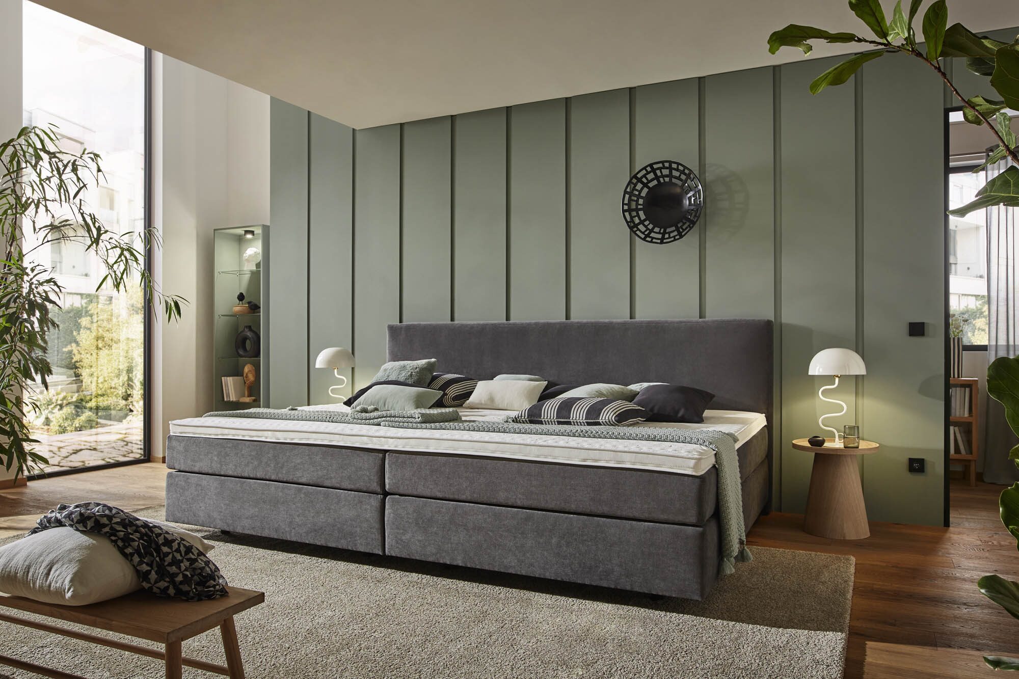 fey-boxspringbett-grau-glatt