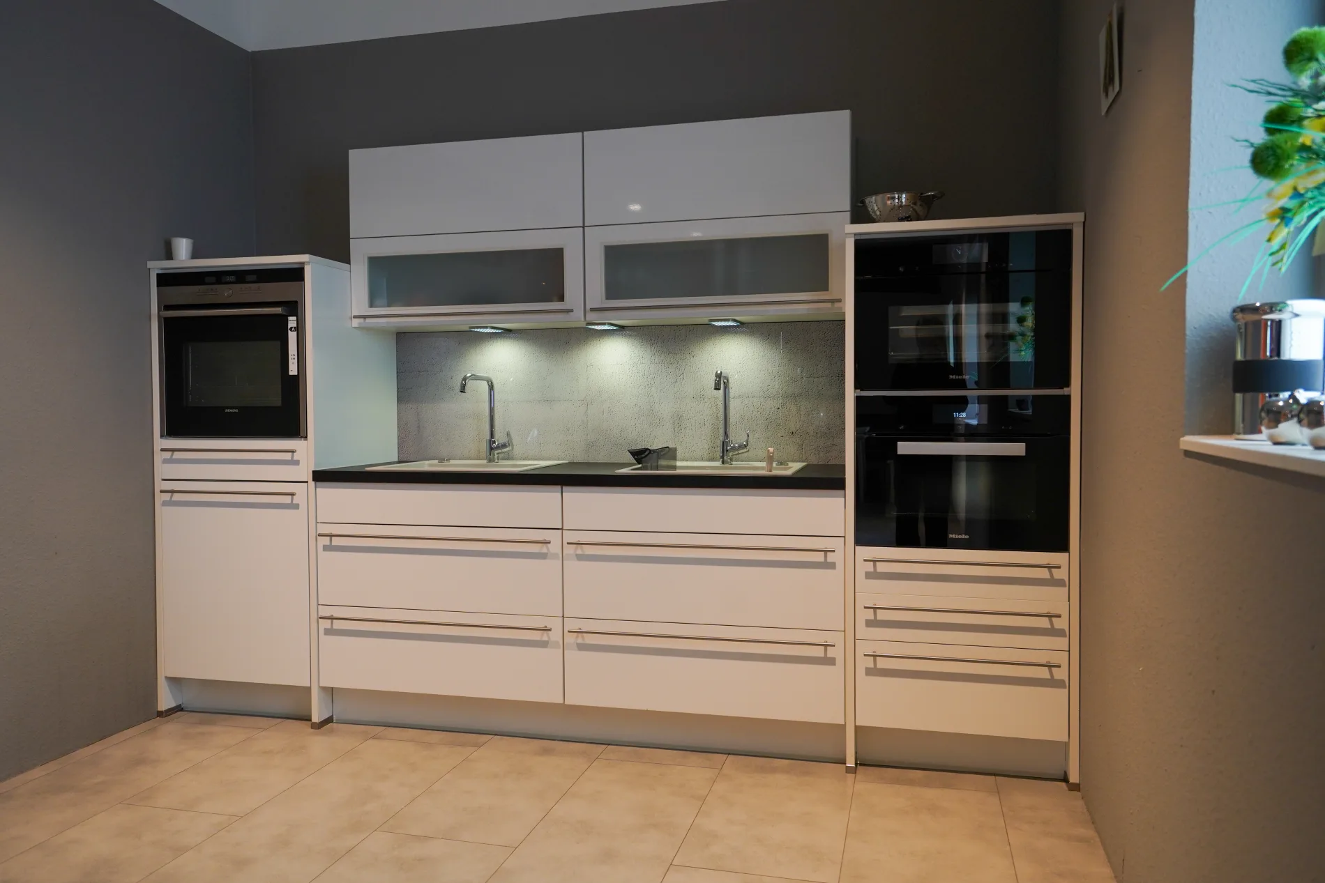 Möbel stöss küchenzeile modern weiss lack