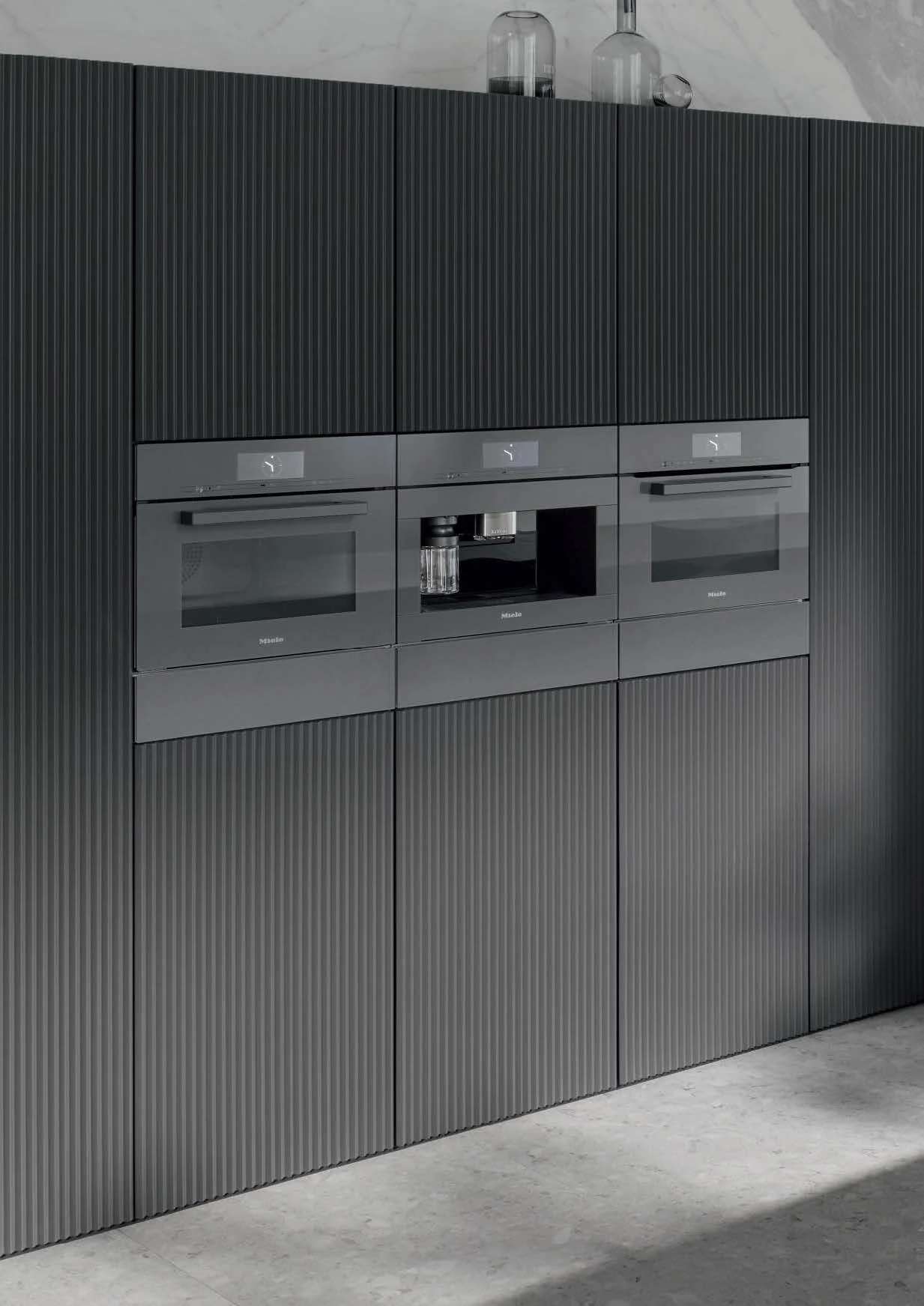 Miele Backofen grau