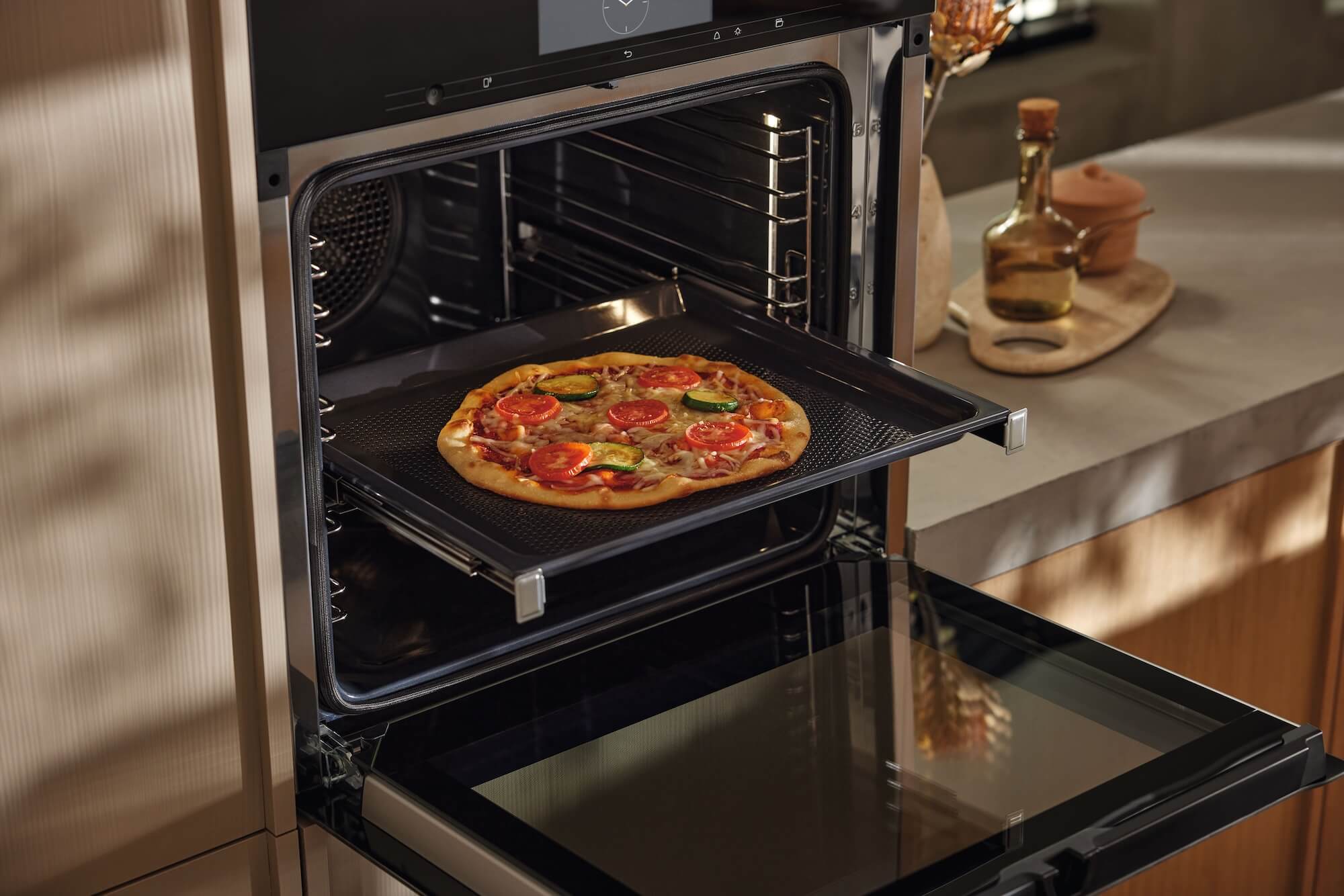 miele-backofen-airfry-pizza